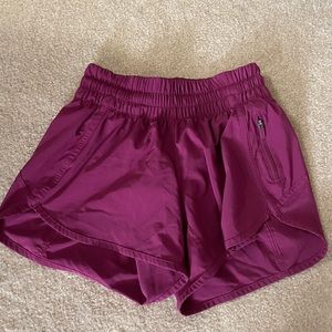 Lululemon Tracker Shorts size 4
